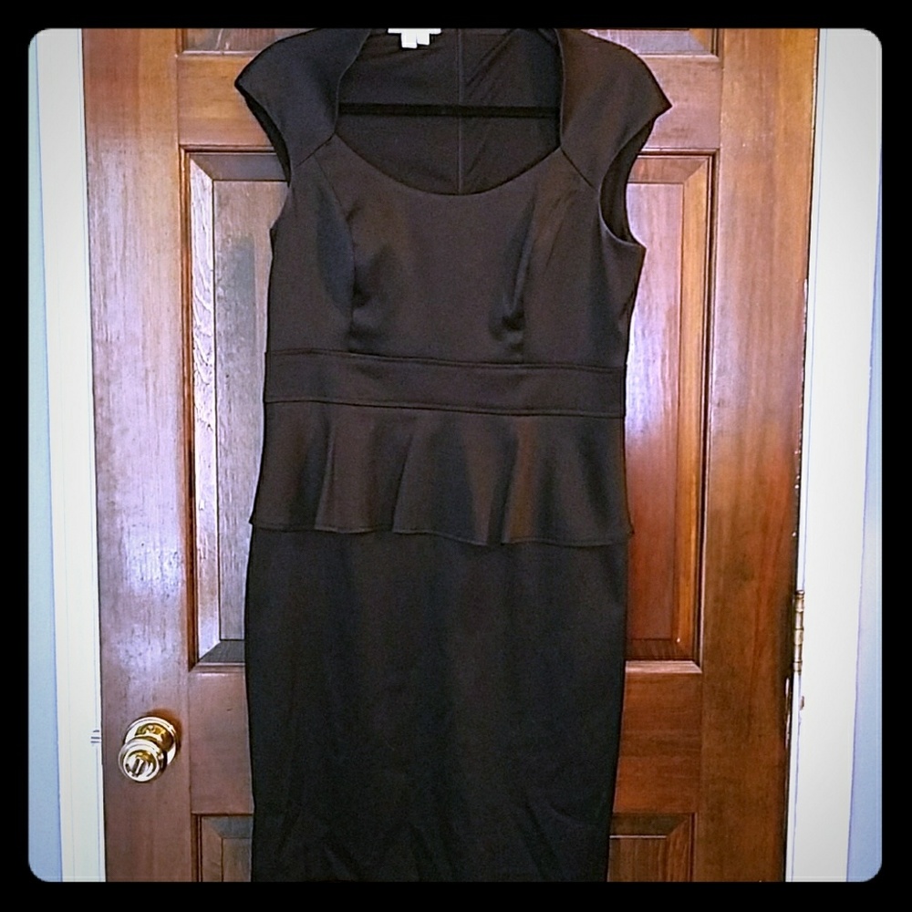 London Times Black Satin Peplum Dress